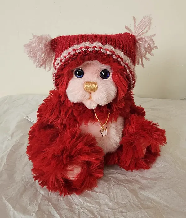 Lisa - Artist Bears and Handmade Bears