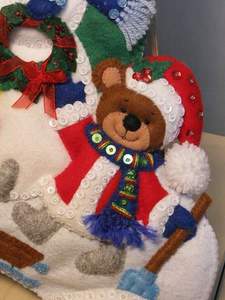 Christmas Stocking : Bears make a snowman